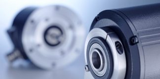 Not spoilt for choice – HeavyDuty encoders in crane and lifting applications