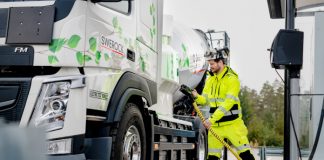 Volvo Trucks launches a complete range of electric trucks starting in Europe in 2021