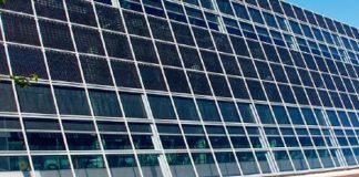 Meyer Burger completes strategic transformation in the first half of 2021 and successfully launches solar module sales